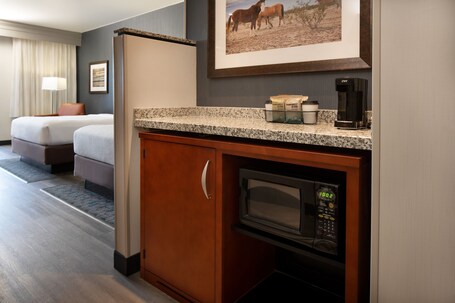 Courtyard Scottsdale Salt River - Image 45
