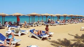 Perto da praia, bar na praia