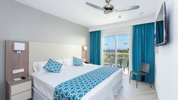 Caja fuerte, cunas gratuitas, wifi gratis y ropa de cama