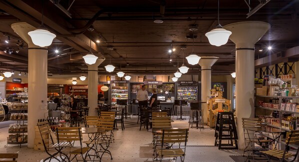 Praça de alimentação