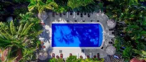 Outdoor pool, free cabanas, pool umbrellas