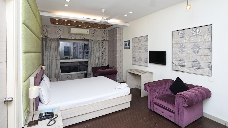 Hotel Rushabh Home
