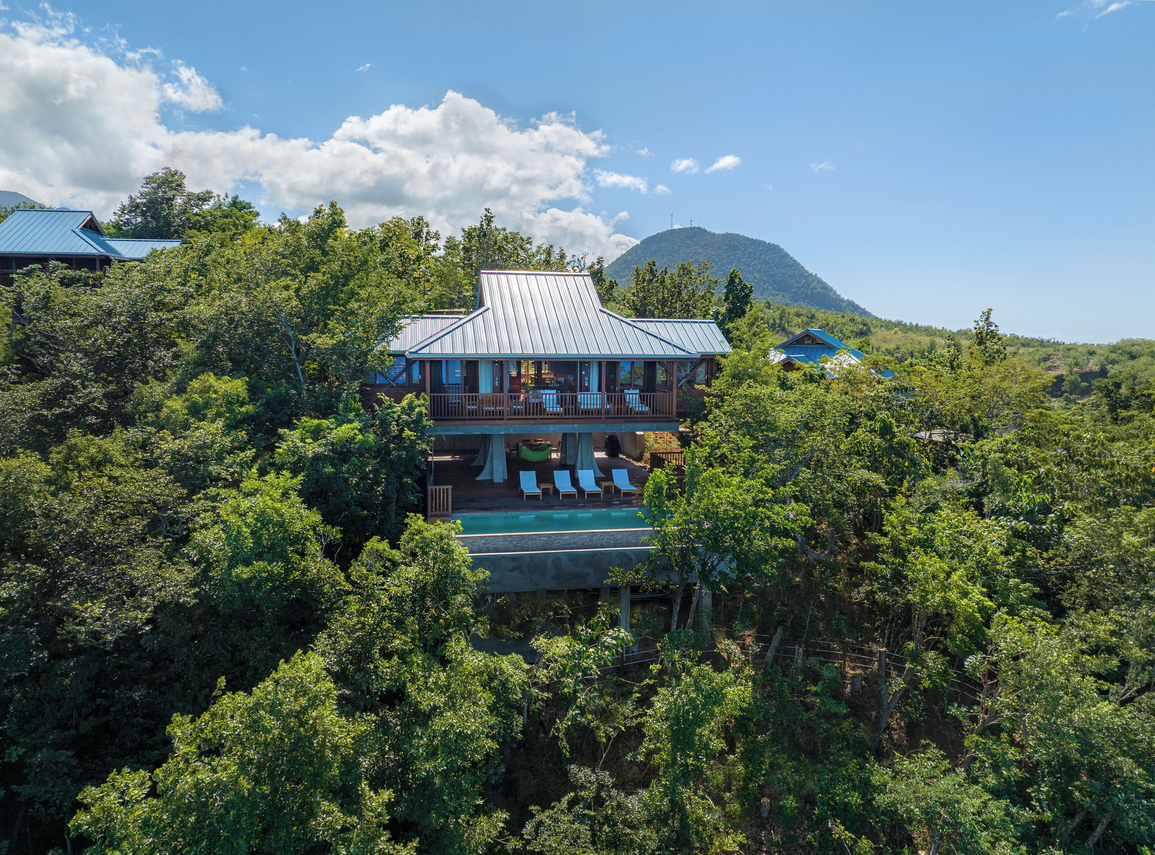 Zabuco Two-Bedroom Villas | Down comforters, in-room safe, desk, laptop workspace