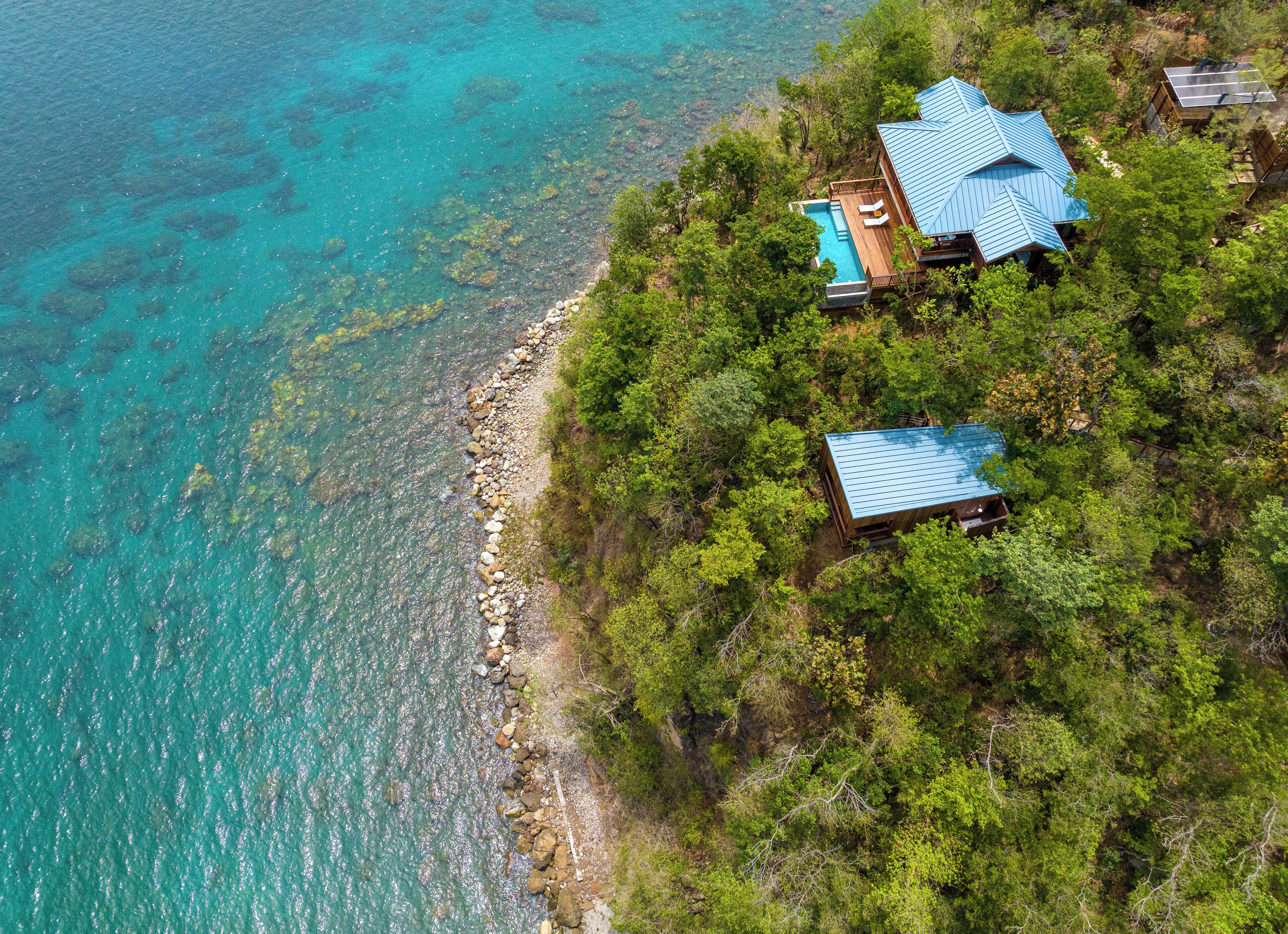 Down comforters, in-room safe, desk, laptop workspace