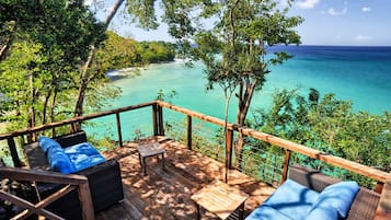 Peninsula Zabuco Honeymoon Villa I | Terrace/patio