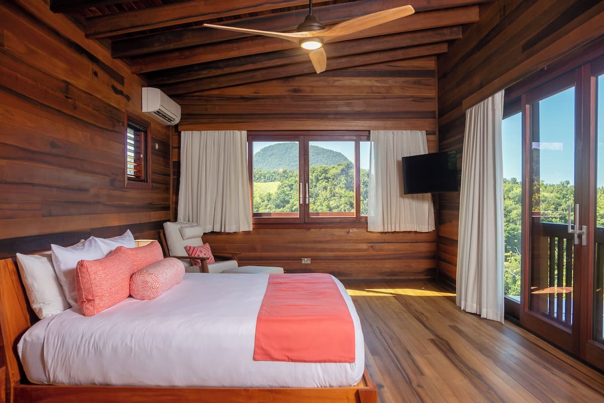 1 chambre, couette en duvet d'oie, coffres-forts dans les chambres