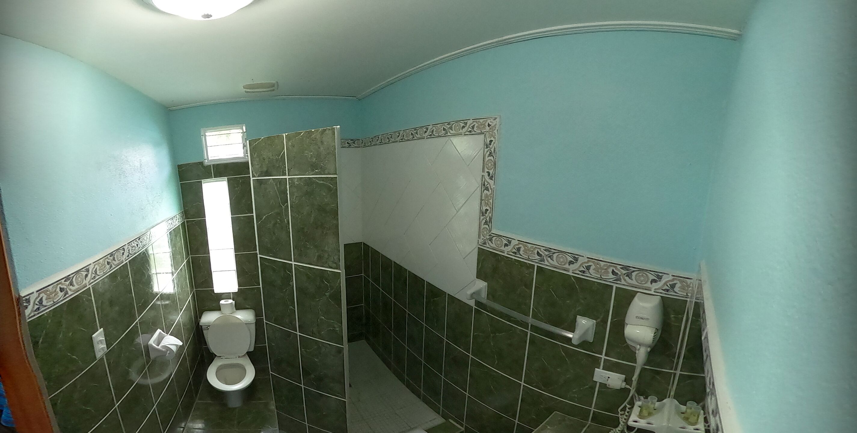 deluxe double | bathroom | shower, towels