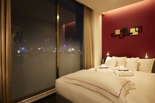 Premium Double, Non Smoking (14 square meters)