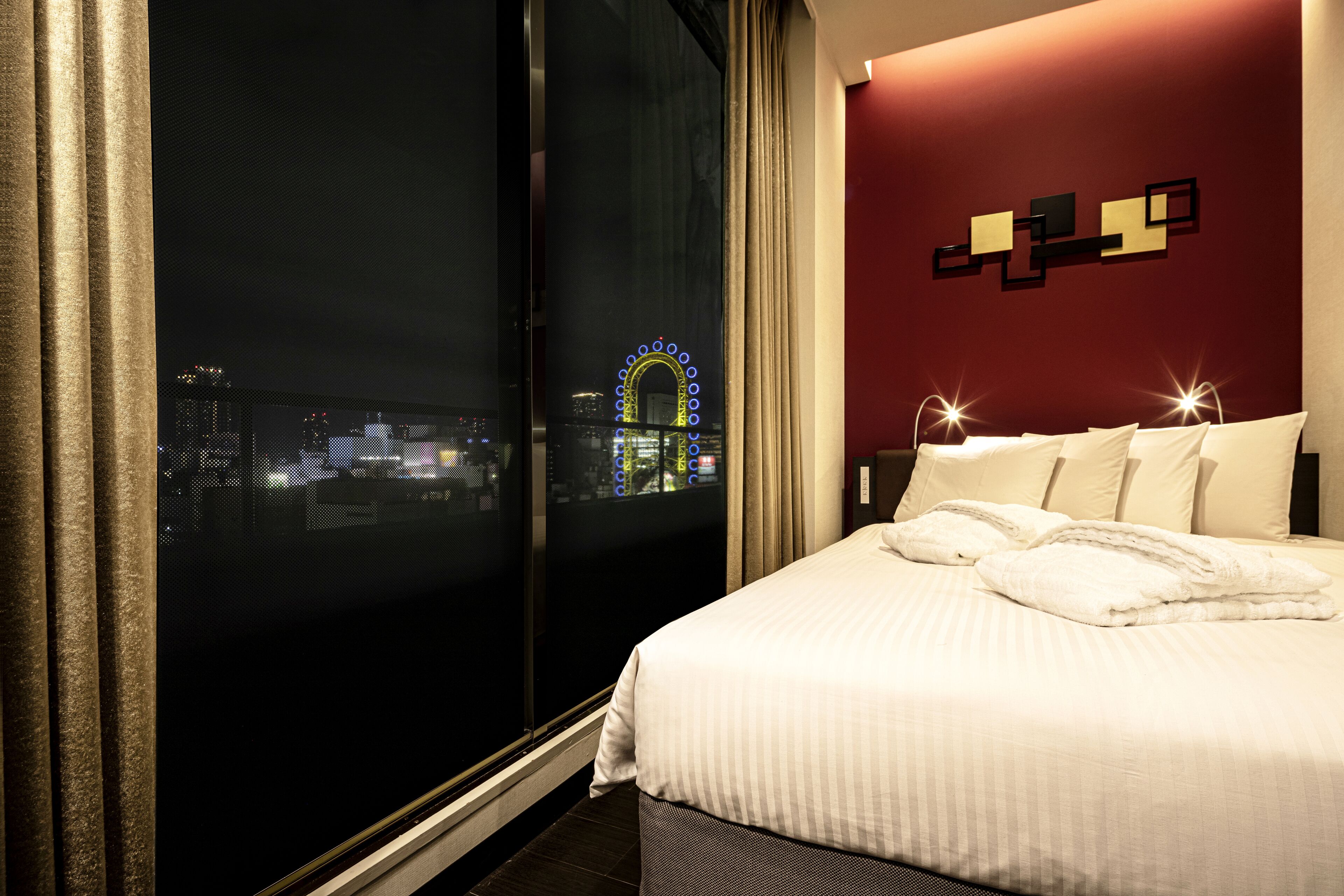 premium double, non smoking (14 square meters) | 1 bedroom, premium bedding, down duvets, in-room safe