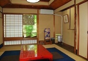 Spiseområde på rommet