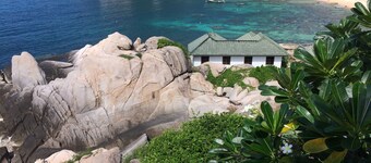 Family Tanote Bay Resort