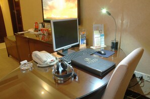 Business Center no quarto