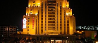 Chinflux Mandarin Hotel