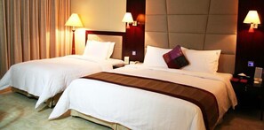 Minibar, in-room safe, desk, free WiFi - Dongguan Delight Empire Hotel (Dongguan)