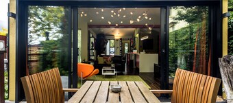 Corinda Contemporary