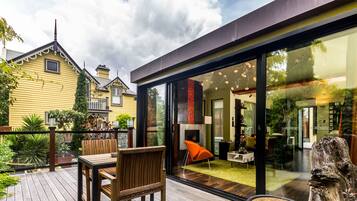 Luxury Apartment, 1 Queen Bed, Kitchen, Courtyard Area | Terrace/patio