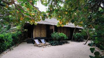Chambre Familiale, vue mer | Terrasse/Patio