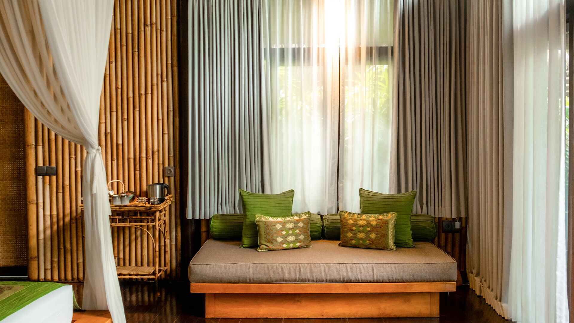 riverfront pool suite | 1 bedroom, premium bedding, in-room safe, soundproofing