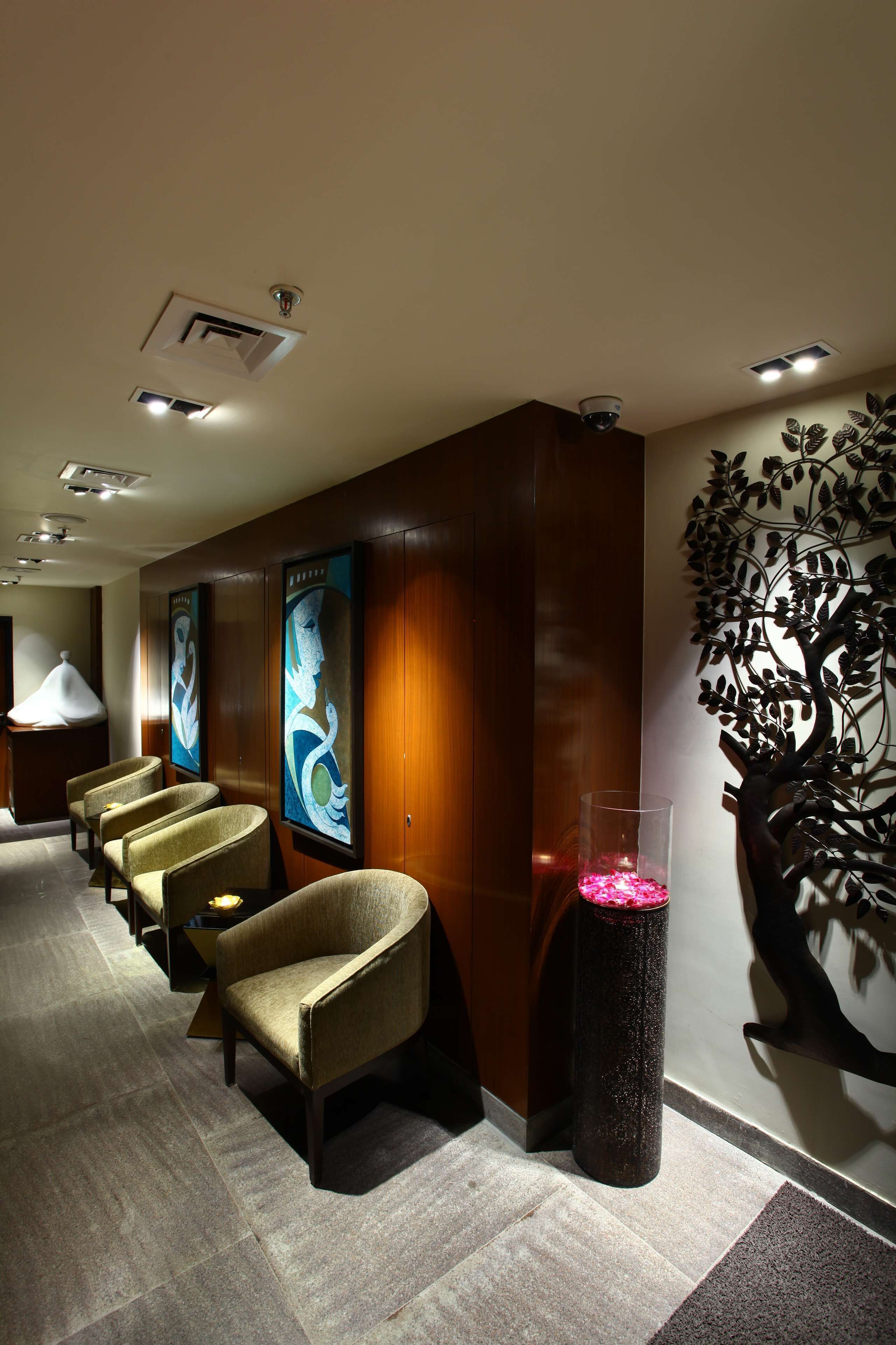 Photo - Mahagun Sarovar Portico Suites