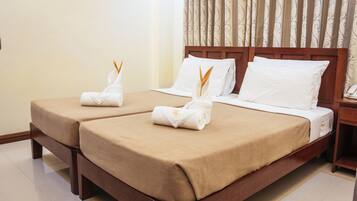 Ameublement personnalisé, draps fournis