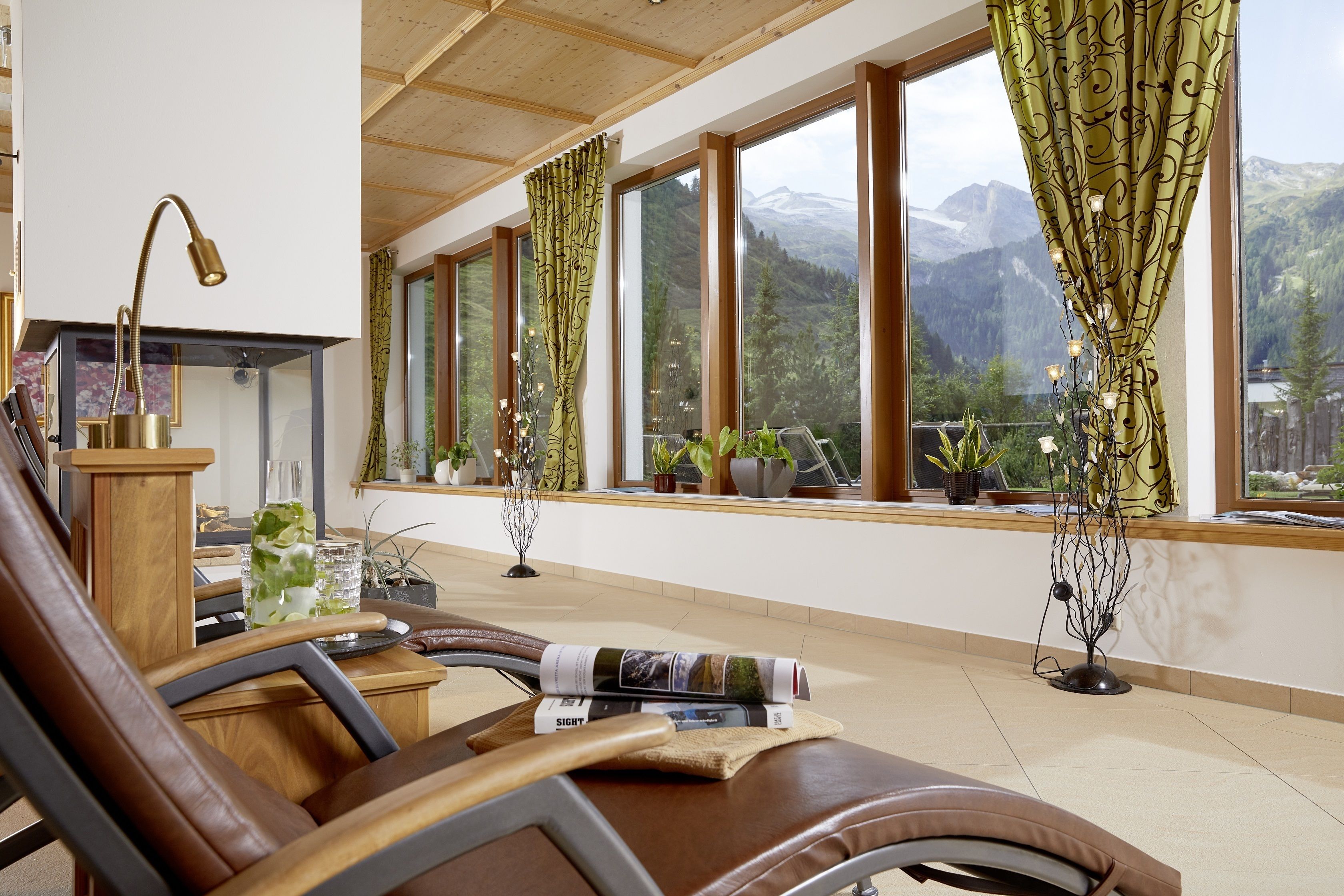 Behandelingskamers voor koppels, een Turks bad/hammam