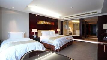 Cribs/infant beds, alarm clocks