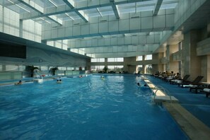 Indoor pool - Sun Plaza International Hotel (Jining)