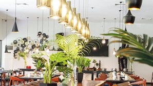 Restaurant - Riviera Royal Hotel (Conakry)