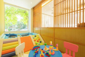 Children’s activities - ASHLEE Plaza Patong Hotel & Spa (Patong)