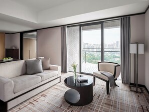 Club One-Bedroom Suite | Ropa de cama de alta calidad y edredón 