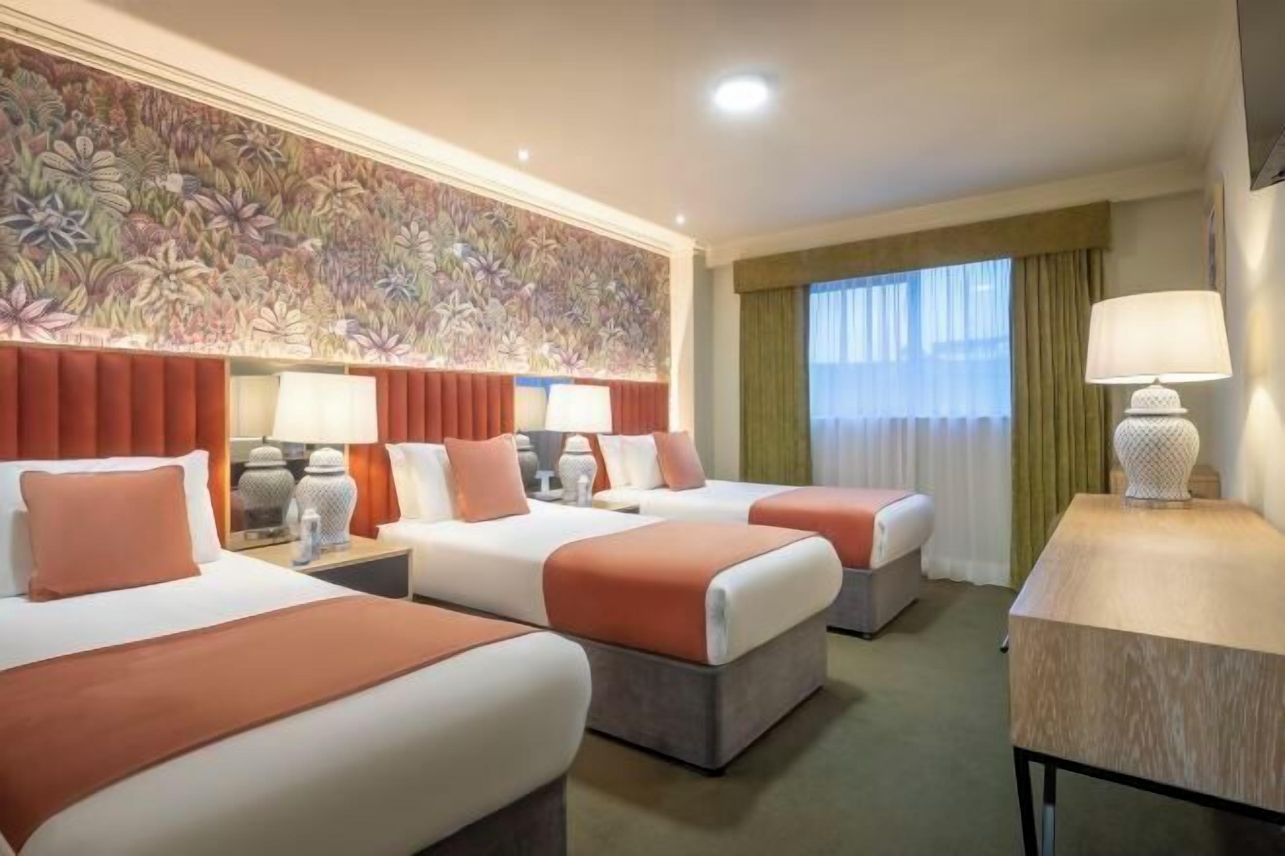 書桌、熨斗/熨衣板、免費無線上網