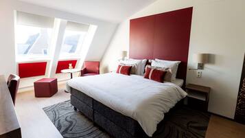 Lakens van Egyptisch katoen, luxe beddengoed, een kluis op de kamer