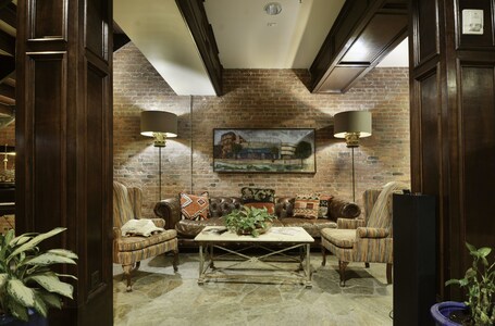 Sala de estar en el lobby