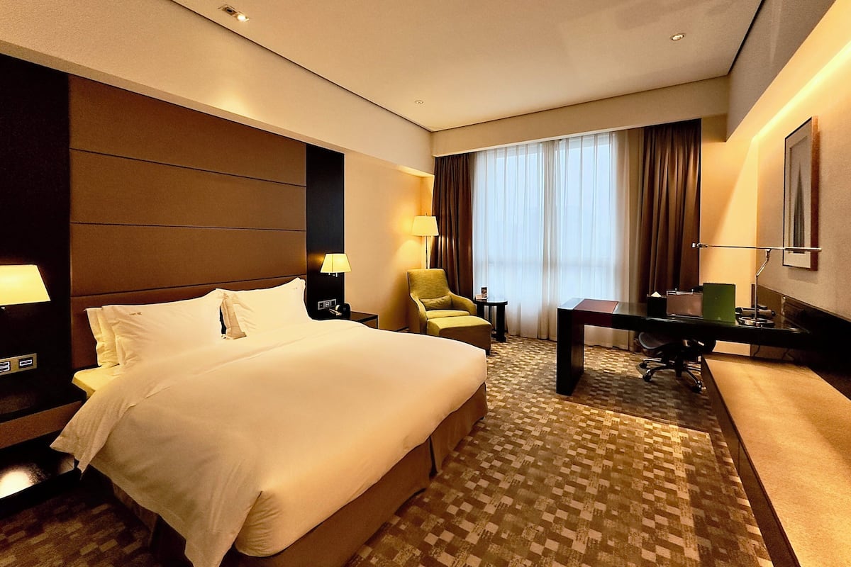 1 bedroom, minibar, in-room safe, desk