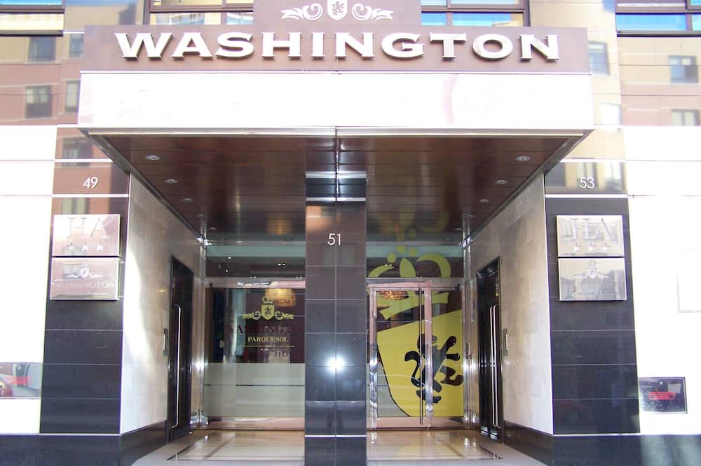 Washington Parquesol Suites & Hotel