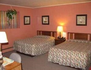 Standard Room, Non Smoking (1 Double and 1 Twin)