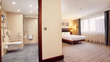Room, 1 Queen Bed, Accessible | Premium bedding, Select Comfort beds, minibar, in-room safe