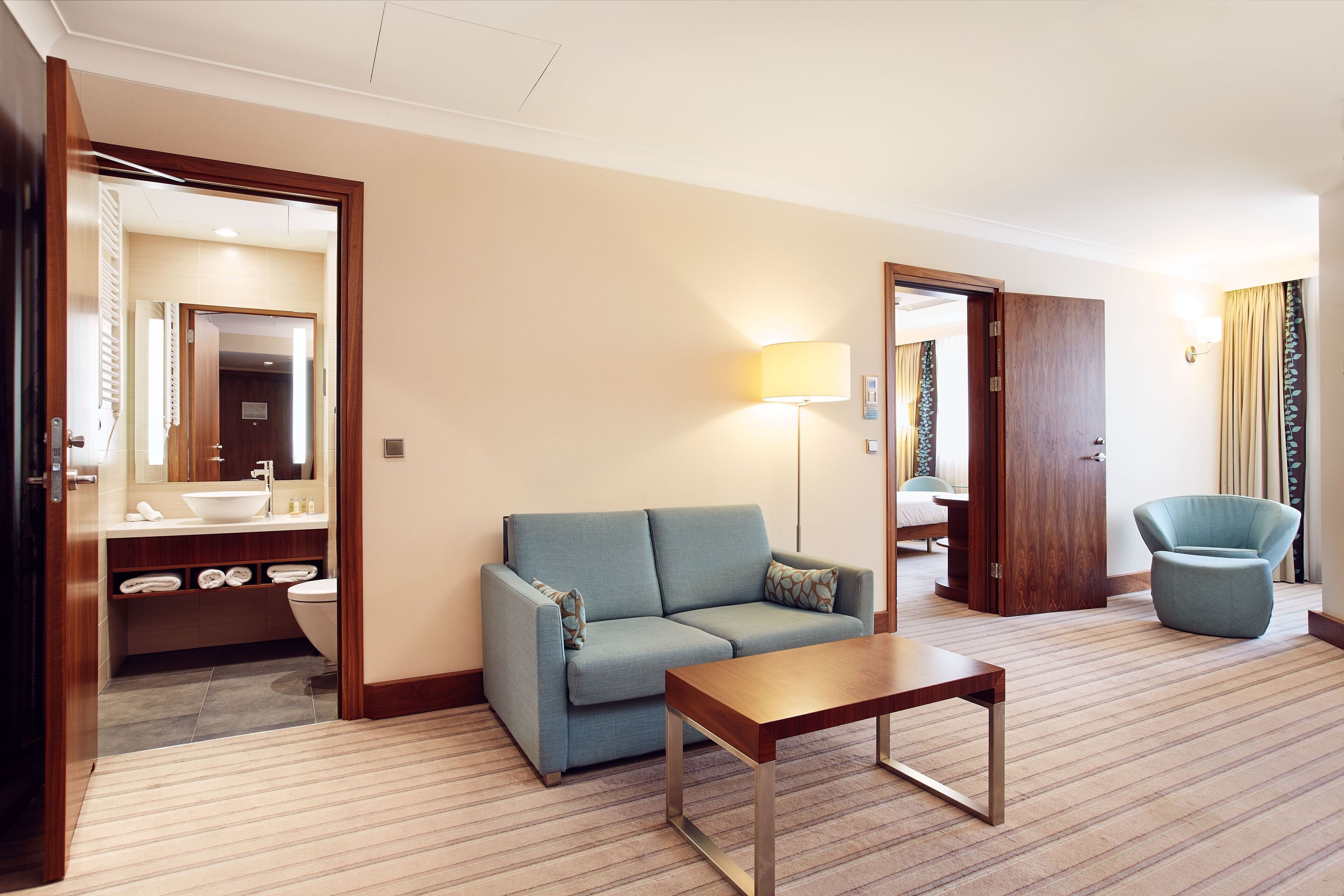 suite, 1 bedroom | premium bedding, select comfort beds, minibar, in-room safe