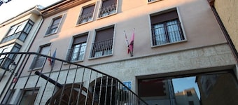 La Bodega Hotel