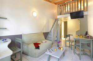LCD TV - Vacancéole - Resid'price (Merville)