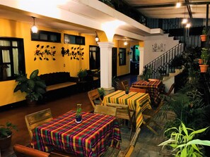 Terrace/patio - Posada Doña Luisa (Antigua Guatemala)