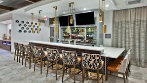 朝食に営業