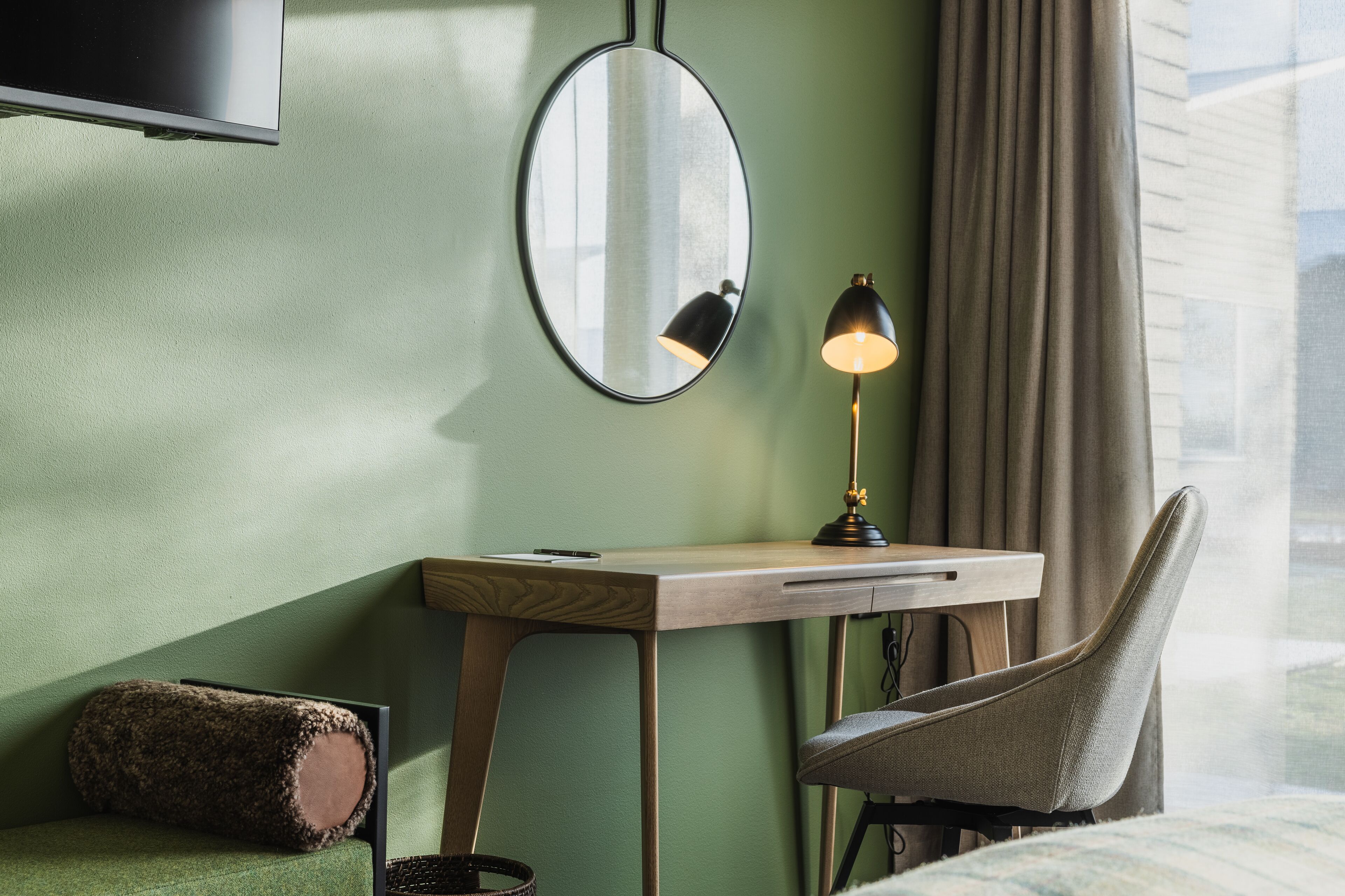 twin room (hotel house, spa not included) | 1 bedroom, in-room safe, desk, laptop workspace