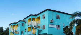 LambLion Holiday Apartments