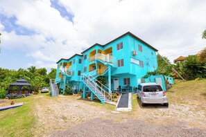 Fachada da propriedade