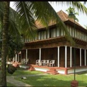 Exterior - Coconut Lagoon (Kottayam)