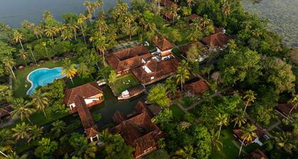 Coconut Lagoon Kumarakom- A CGH Earth Experience