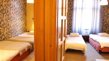 Kamar Quadruple | Wi-Fi gratis