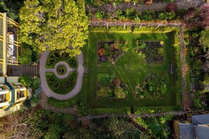 Garden - The Corinda Collection (Glebe)