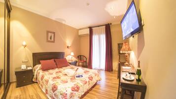 Coffres-forts dans les chambres, chambres insonorisées, Wi-Fi gratuit